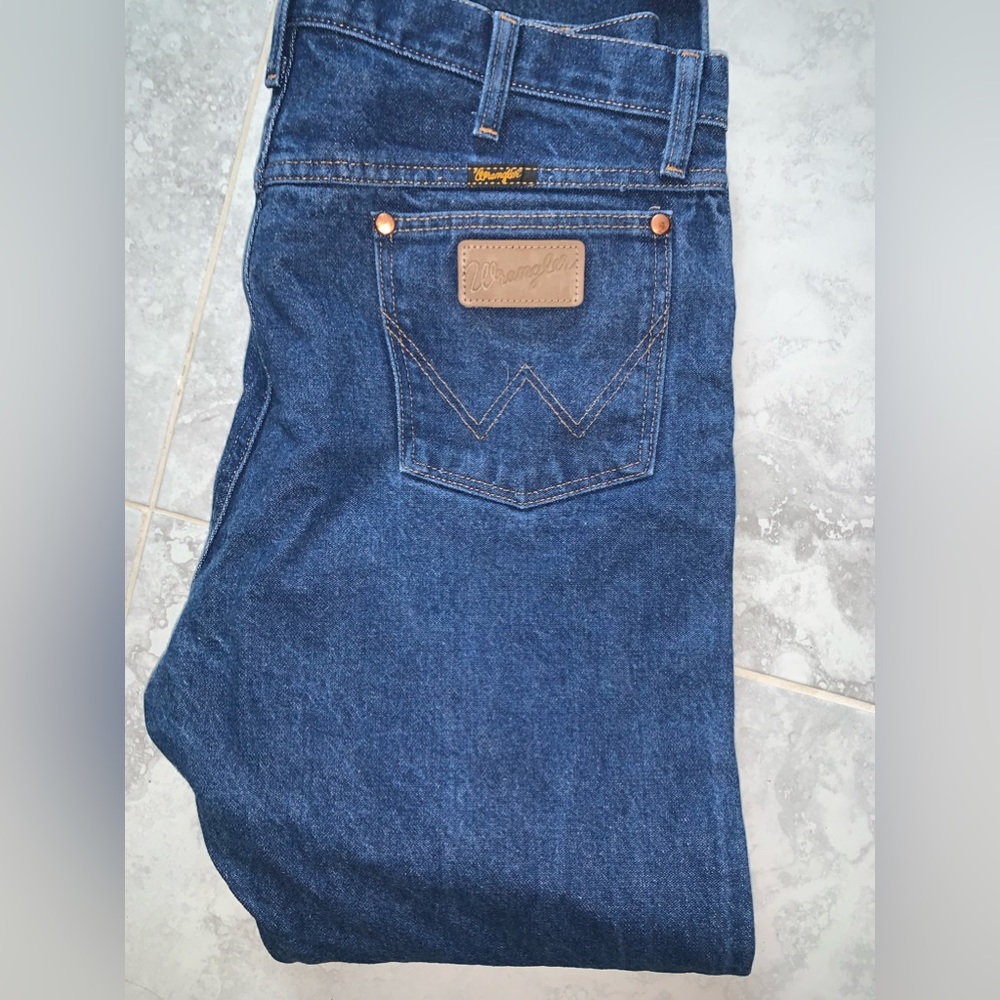 Men’s wrangler jeans